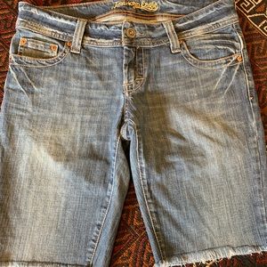 American Eagle Jean Shorts Women's Medium Wash Blue Denim Sz Regular 8